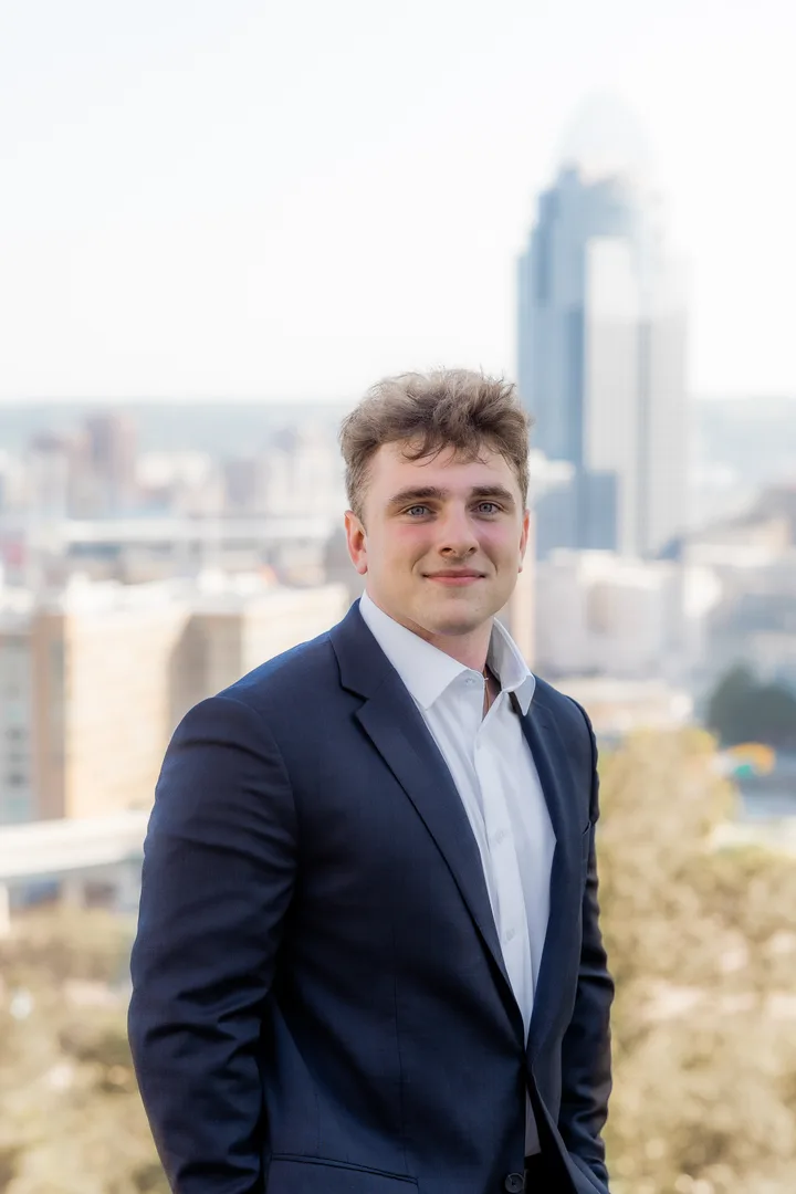 Cole Schechter, Summer Analyst